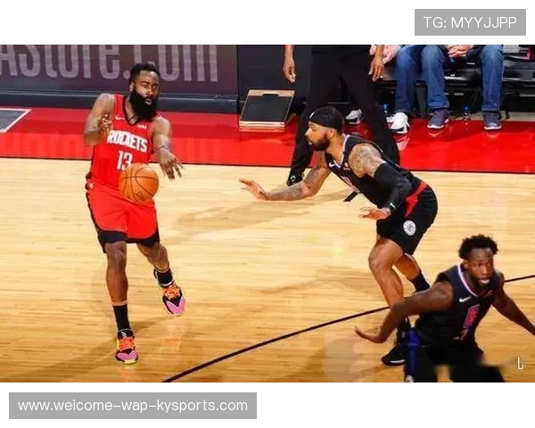 美媒再排球员榜詹皇第一，引发热议！篮球巨星位置再度巩固