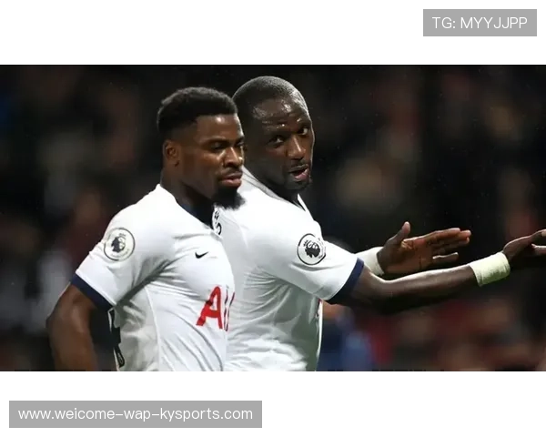 球员社交争议引发舆论 俱乐部发布官方声明,球员海外言论